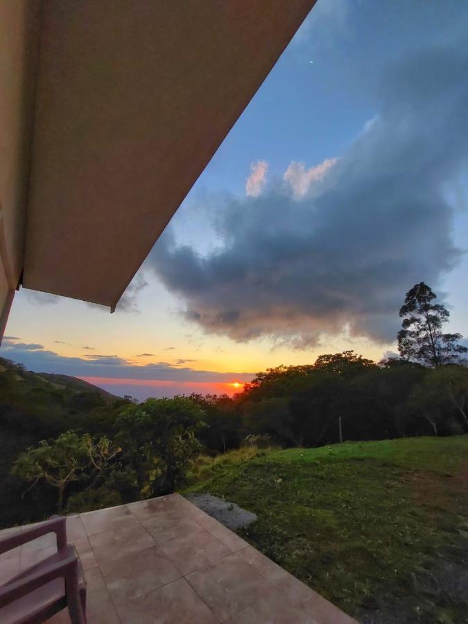 Casa Urraca, Magnifica Vista Al Oceano Pacifico Villa Monteverde Eksteriør billede